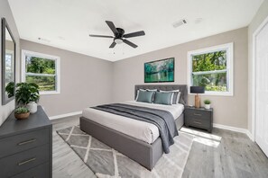 Room - Modern Grove Park Retreat • 3BR/2BA • Near Mercedes Benz & Midtown (Atlanta)