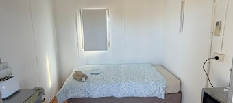 Private Rooms at Yuleba Roadhouse – Fully Furnished with AC & Kitchen Essentials