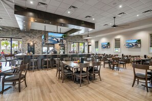 Dining - Luxury Pool Oasis at The Place in Estero - Resort Amenities! (Estero)