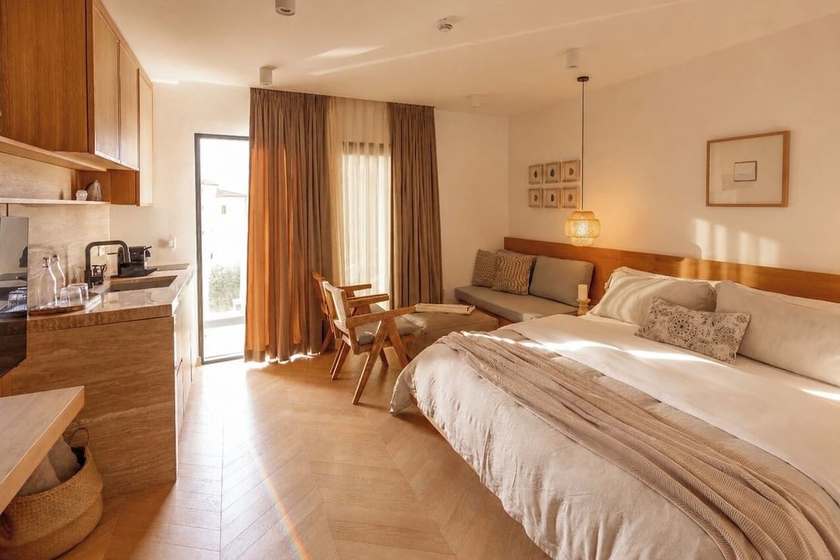 Deluxe Room, Balcony, Partial Sea View | Free WiFi