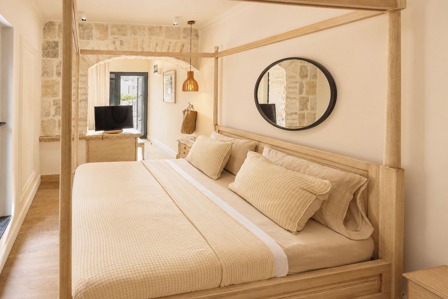 Deluxe Room | Free WiFi