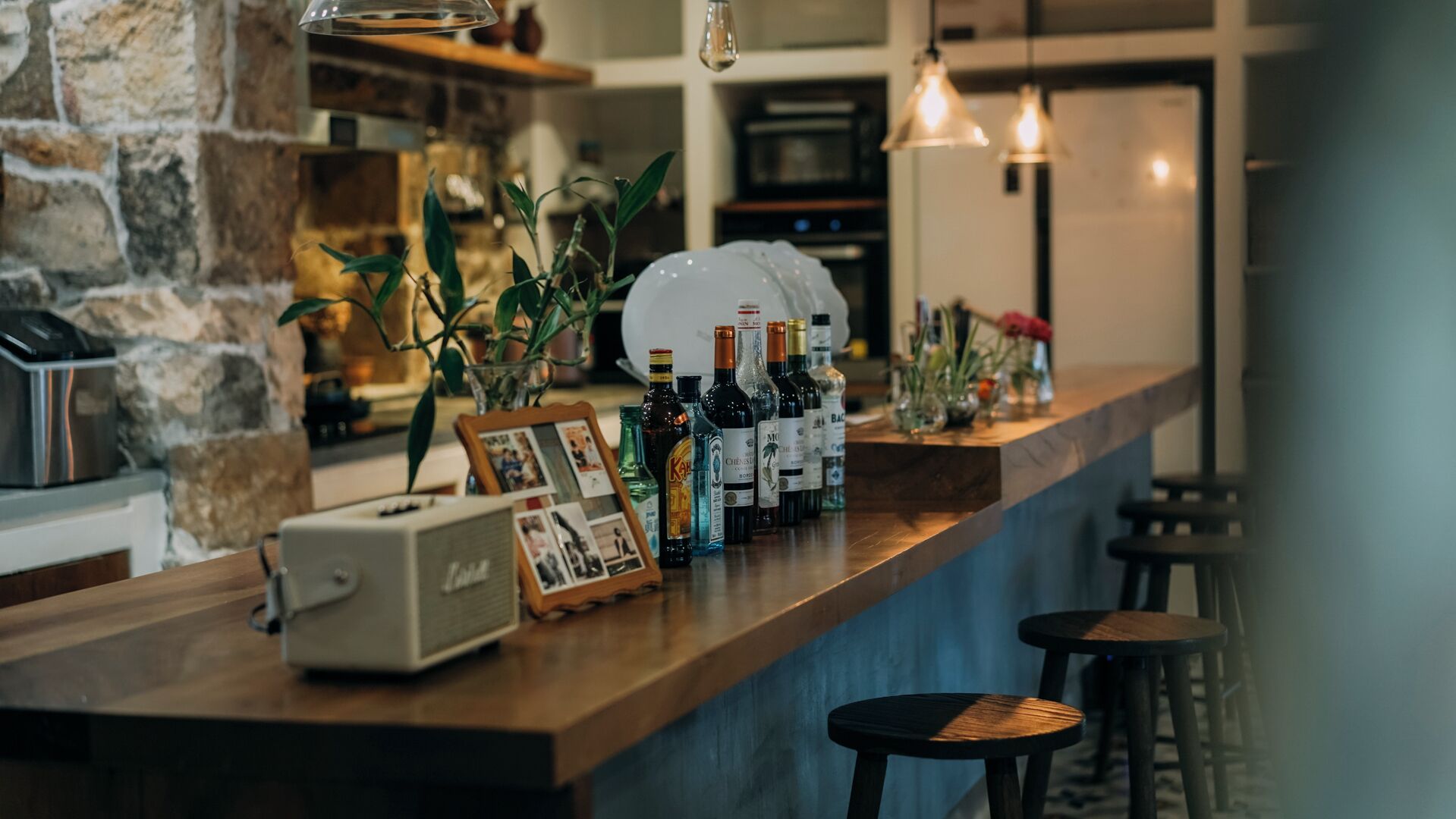 酒吧（店内）