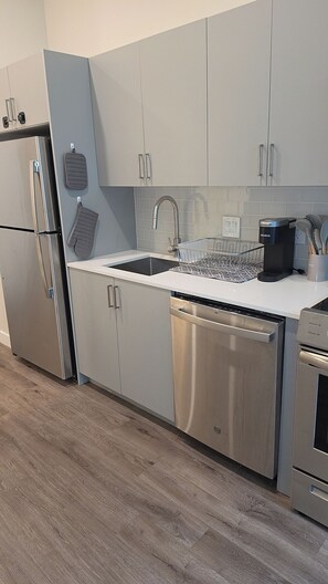 Private kitchen - Cozy 1-bedroom studio apartment in pleasant Philadelphia (Philadelphia)