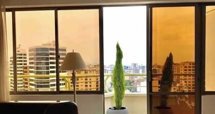 3BR Sky Oasis PH | City Views · Sauna · Jacuzzi