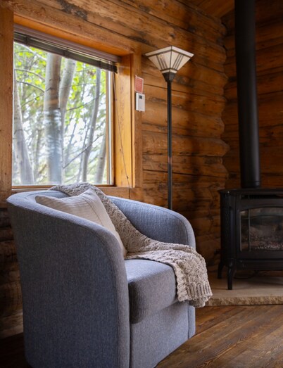 Three Peaks: Hot Tub, Trails & Teton Views