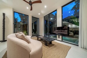 Living area - Lily Villas - Rice Field View Escape (Canggu)
