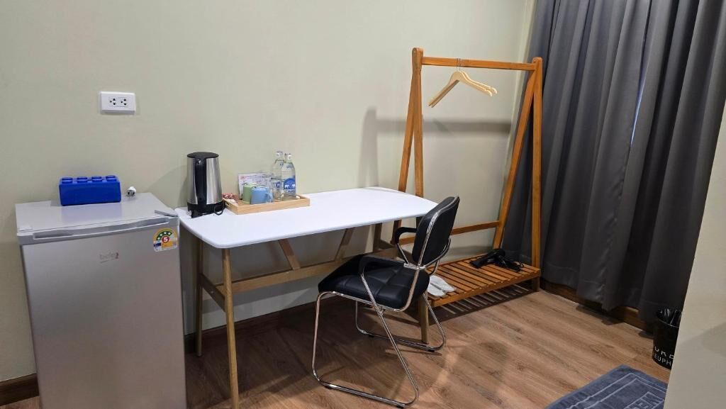 ห้องทวิน | ภายใน
