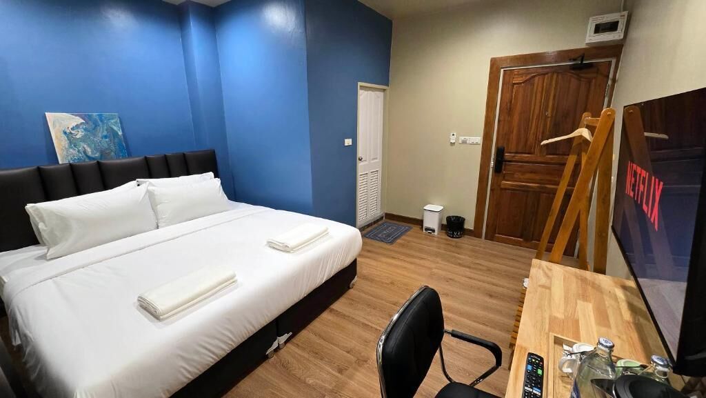 Basic Double Room | Blackout drapes, free WiFi
