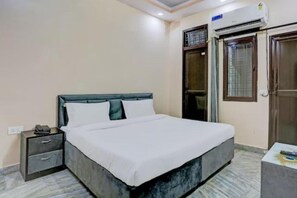 Kamar Deluks | Wi-Fi gratis dan seprai linen