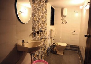 Apartamento Confort, vistas al jardín | Baño