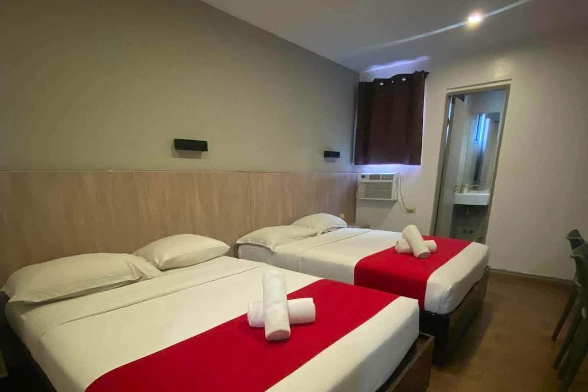 Family Single Room | Free WiFi