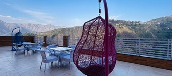 Sach Hotel & Resort Masoori