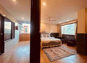 Habitación de lujo | Escritorio