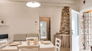 Dining - Luxury – Trullo dei Silvi by Interhome (Morciano di Leuca)