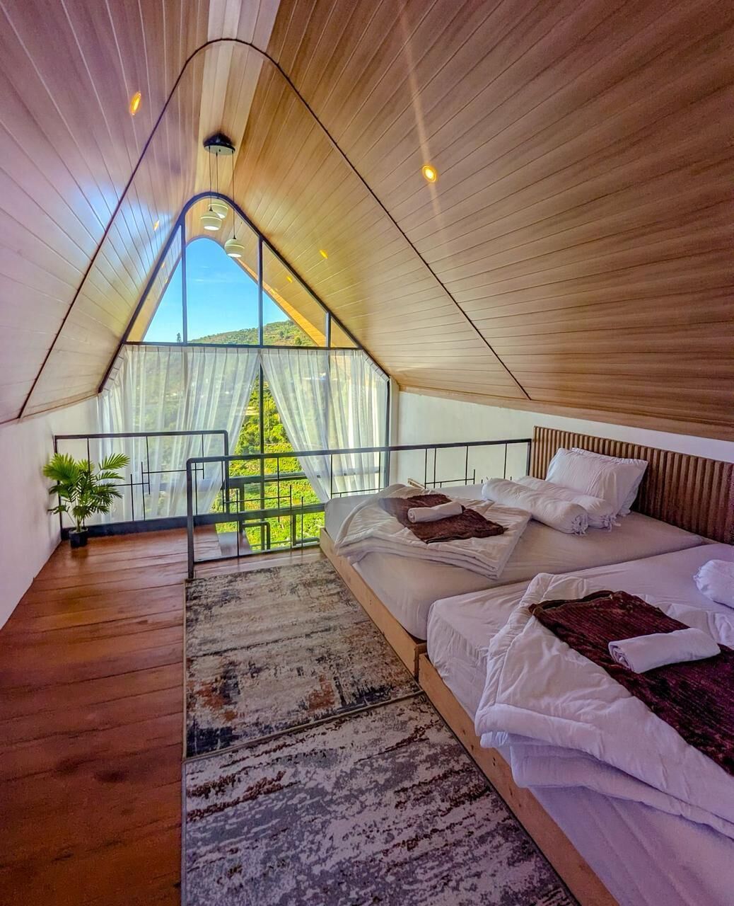 Villa, 2 Bedrooms | Minibar, desk, free WiFi, bed sheets
