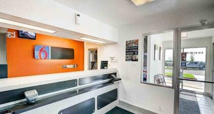 1 Full Bed|Mobility Access Tub| NS
