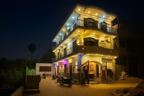 Exterior - Hotel Rajnandani Palace Ayodhya  (Ayodhya)