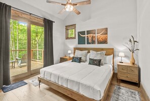 4 bedrooms, free WiFi, bed sheets