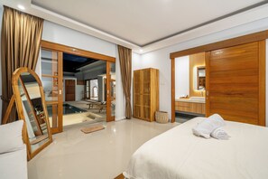 Vila superluxo, vista para a piscina | Roupas de cama de algodão egípcio, roupas de cama premium