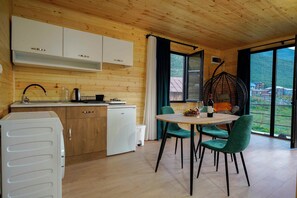 Private kitchen -  2-bedroom chalet in enchanting Ushguli awaits you (Ushguli)