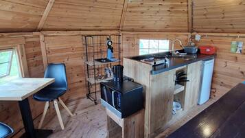 Microwave, stovetop, coffee/tea maker