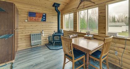Wildlife Viewing & Trails! 155-Acre UP Retreat