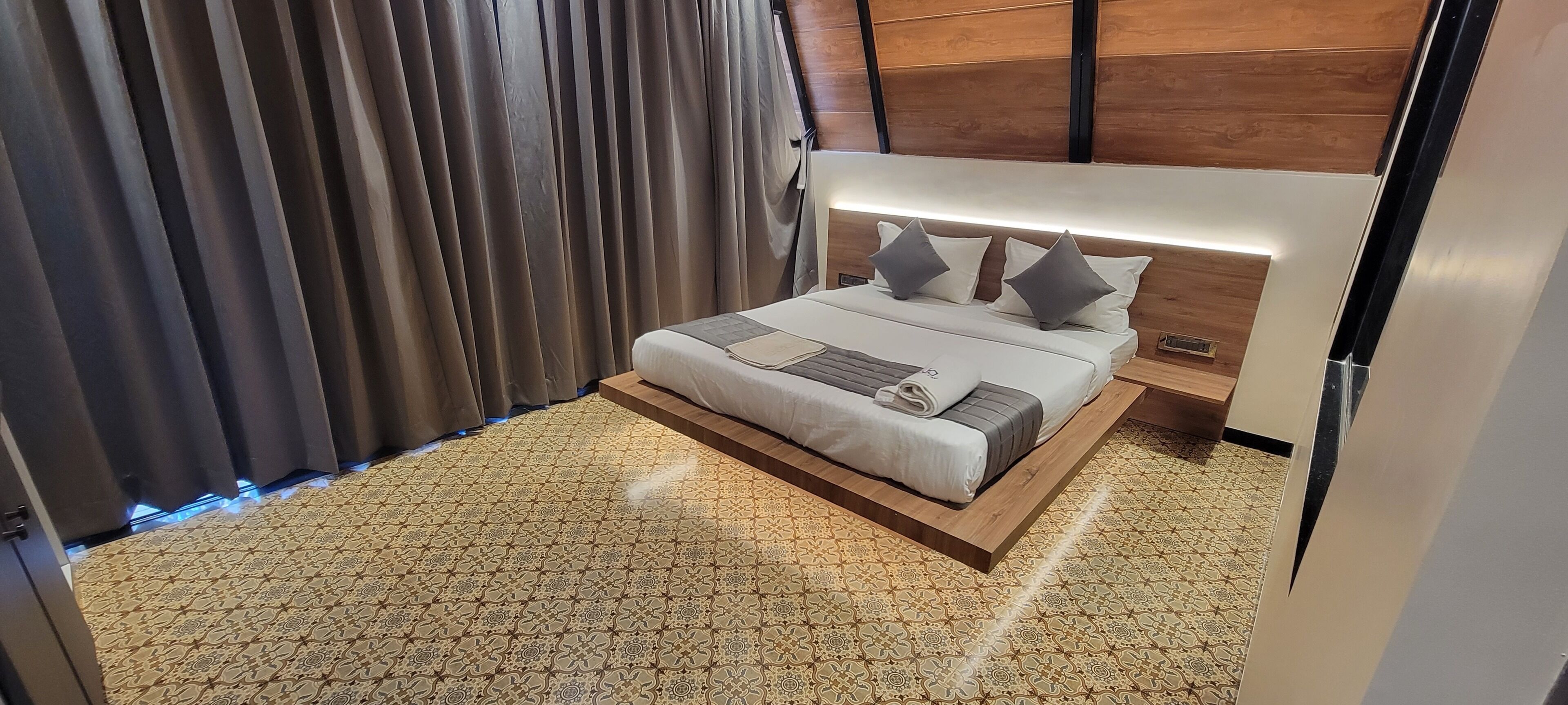 Villa, Balcony, Pool View | Free WiFi