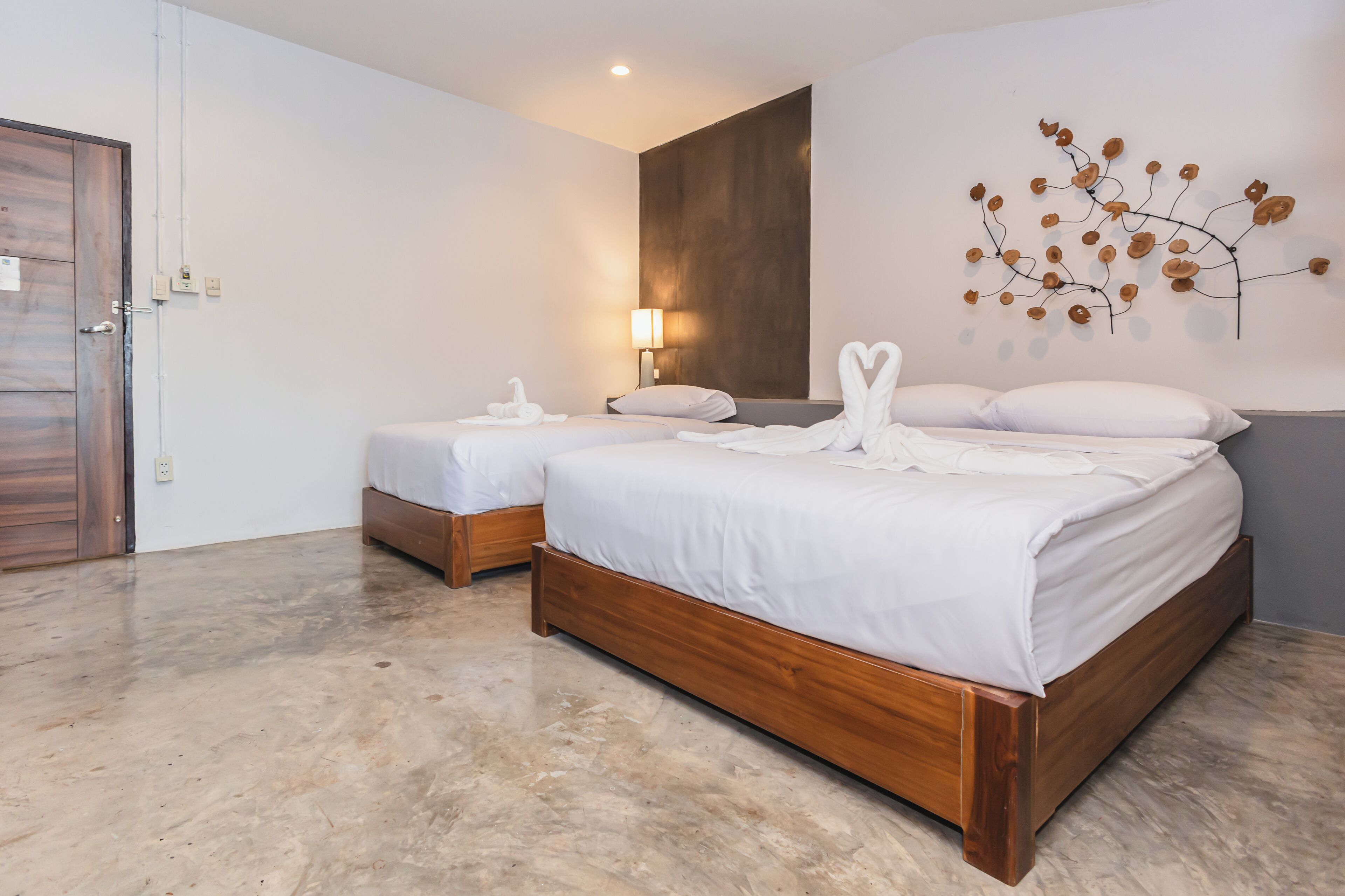 Dreibettzimmer, Stadtblick