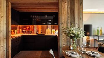Loft, Mountainside | Dining