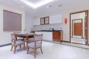 Dining - Makeen Homes ApartHotel (Riyadh)