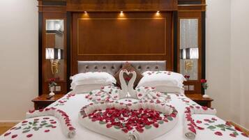 In-room safe, soundproofing, iron/ironing board, free WiFi
