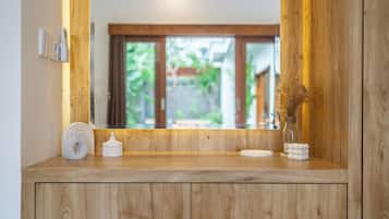 Villa – superior, bassengutsikt | Innvendig