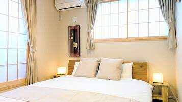 Iron/ironing board, free WiFi, bed sheets