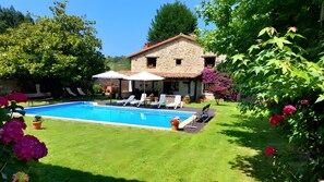 Pool - La Casa De Torre—Charming House with Pool in Ribadesella (Bones)