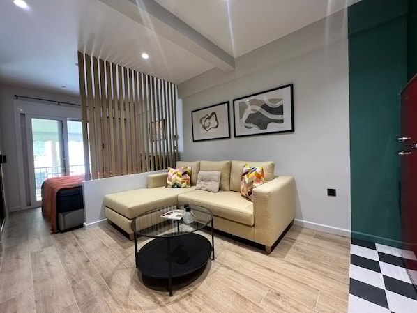 Apartment - Urban Olive Plaka-thisio (Athens)