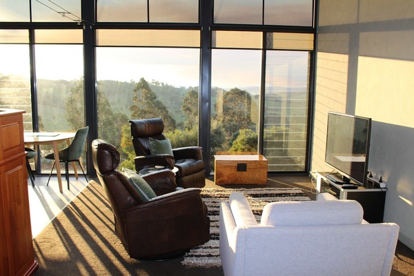 Ridge & Vine Living Room