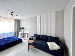 Standard Apartment, 1 Bedroom | Living area