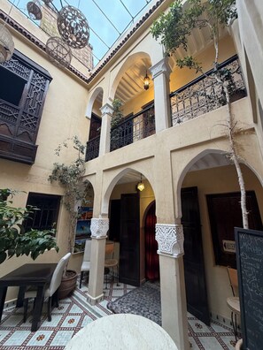 Property grounds - Riad 4 rooms with housekeeper and swimming pool (Marrakech)