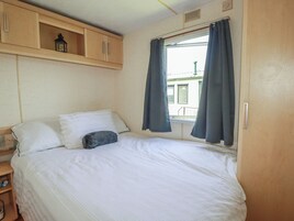 3 bedrooms, free WiFi, individually decorated, individually furnished