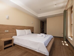 Deluxe Room, Garden View | Free WiFi
