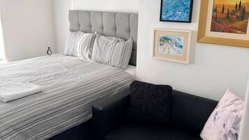 1 habitación, wifi gratis y ropa de cama
