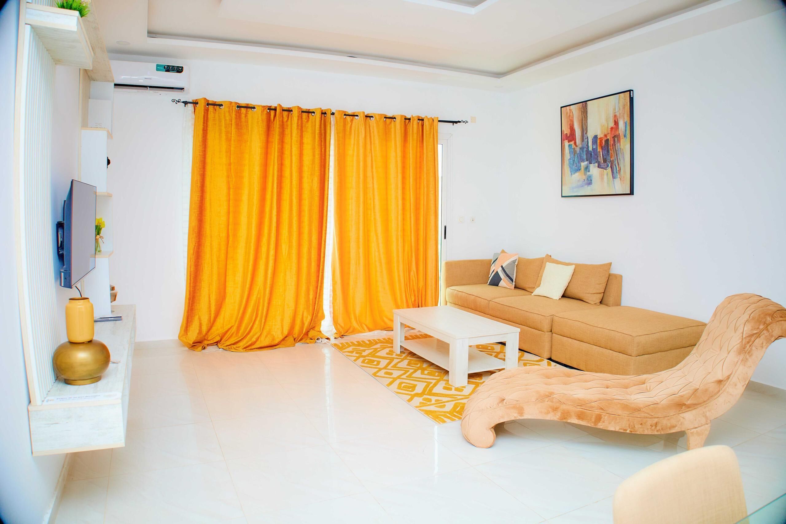 Family Apartment, 2 Bedrooms, Balcony, City View | Living area