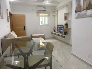 Penthouse Comfort - 1 sovrum - balkong - utsikt mot staden | Restauranger