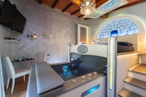 Bañera de hidromasaje privada