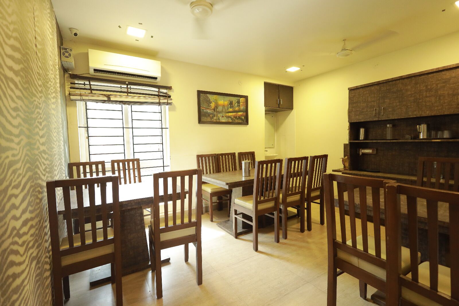 Deluxe Room | Dining
