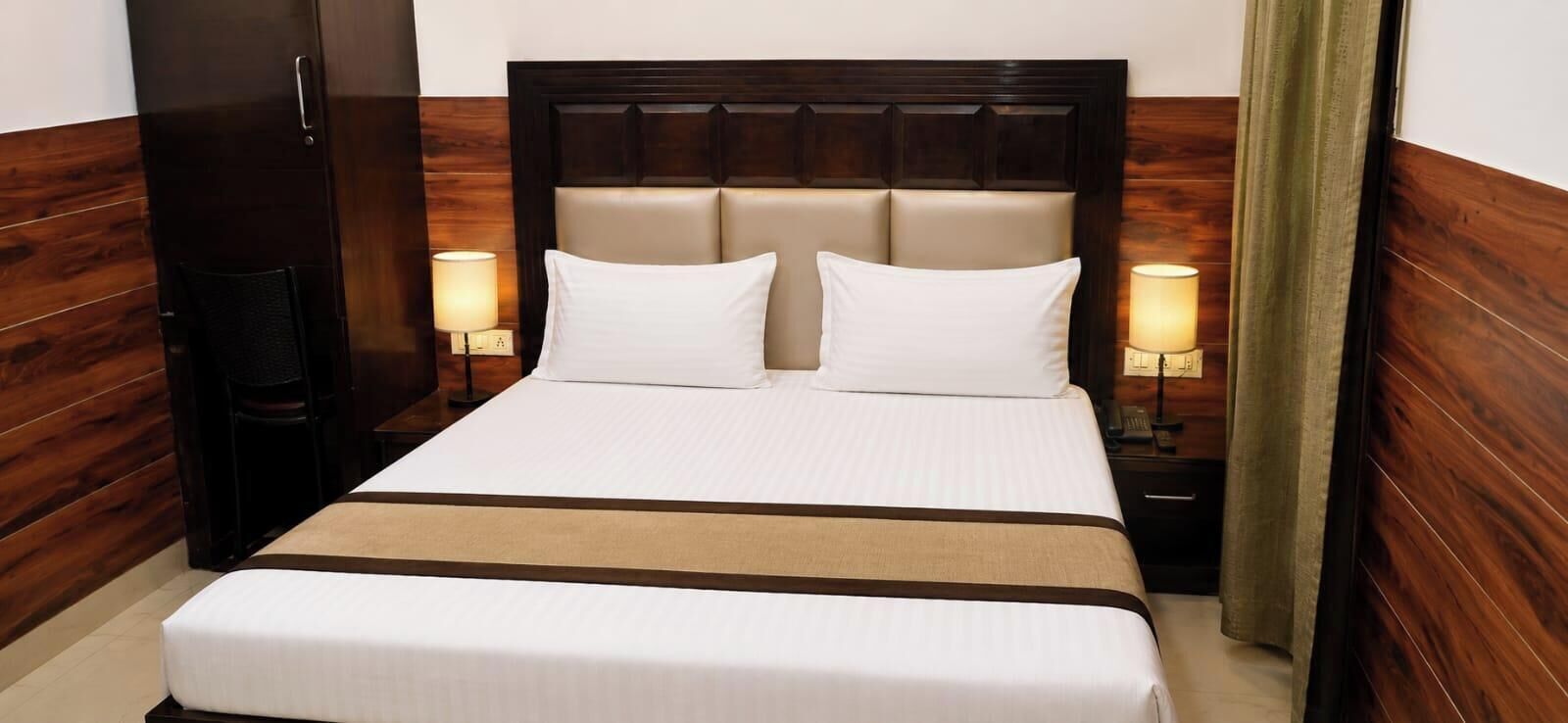 Classic AC Room | Free WiFi