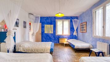 3 Schlafzimmer, Bügeleisen/Bügelbrett, WLAN, Bettwäsche