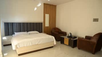 Deluxe Double Room | Free WiFi