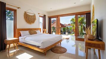 Superior Villa, Pool View | Premium bedding, in-room safe, individually decorated