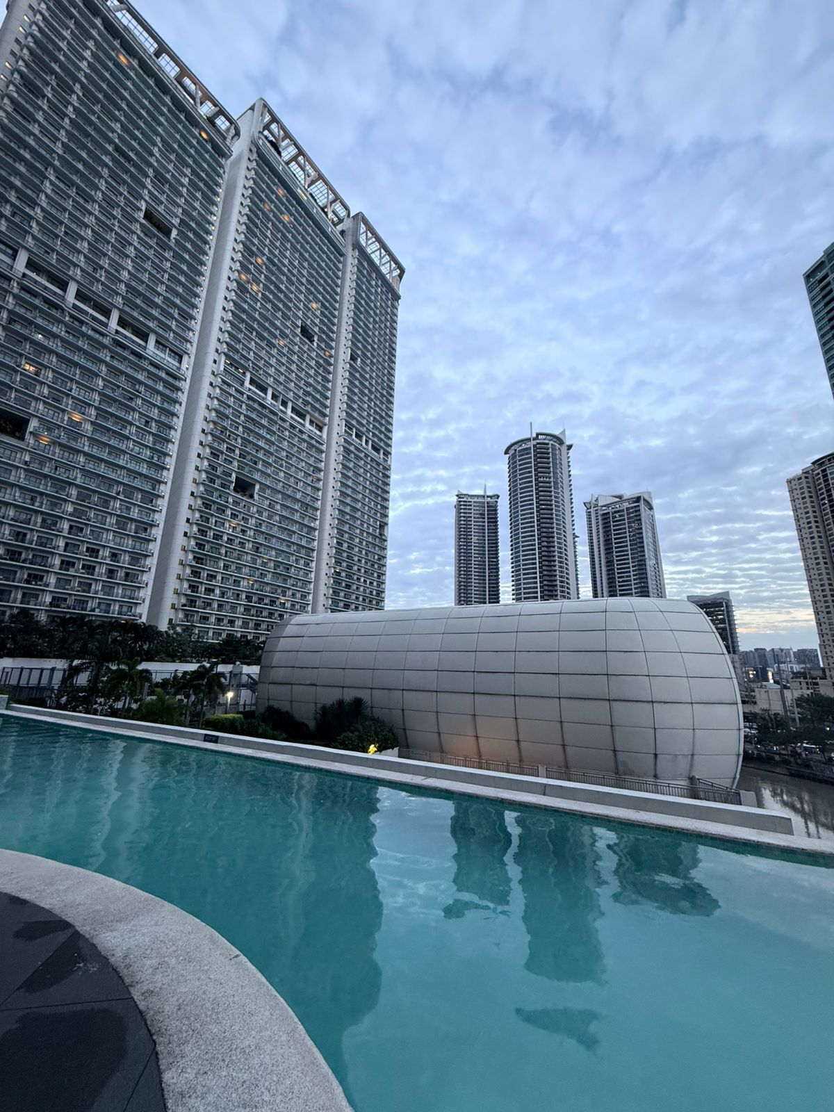 3 outdoor pools, open 7:00 AM to 9:00 PM, pool umbrellas, sun loungers